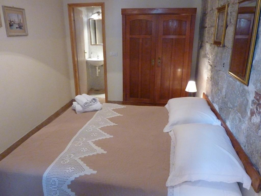 Authentic Mediterranean Apartment Split Ruang foto